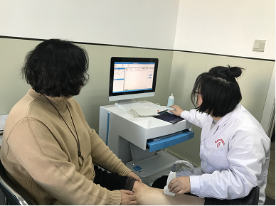 新一代超声波绿巨人视频app黄色官方下载检测仪被北京侯丽萍中医医院采购"厚德修身精术骨病综合治疗" 新一代超声波绿巨人视频app黄色官方下载检测仪被北京侯丽萍中医医院采购"厚德修身精术骨病综合治疗"